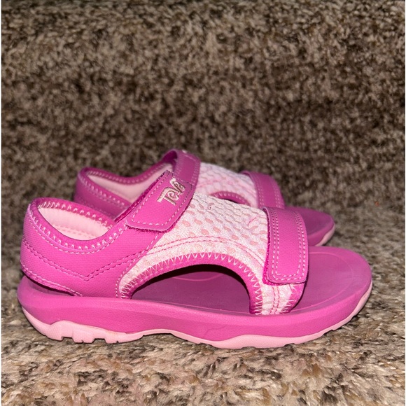 Teva toddler girls Psyclone XLT sandals, pink, sizes 9 and 10 - Picture 2 of 3